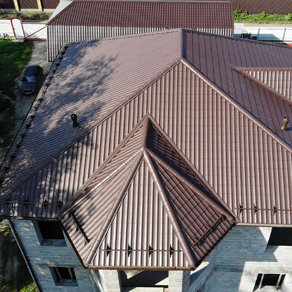 Монтаж сложной крыши и кровли в Кимовске и Тульской области